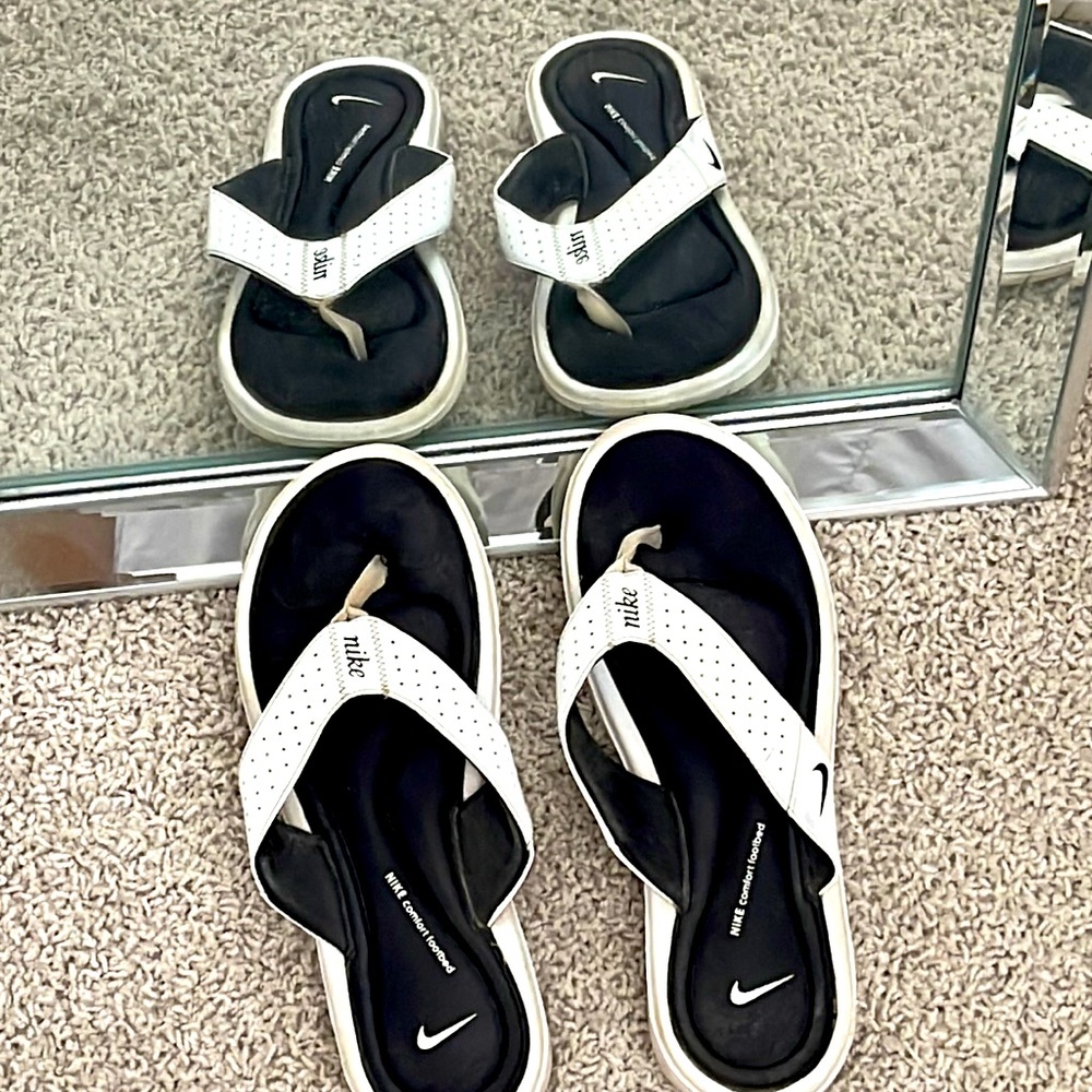 White Nike Flip-Flops